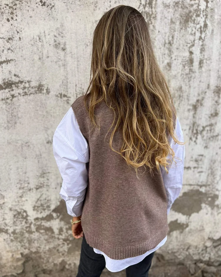 Chic Natalie™ Knitted Vest