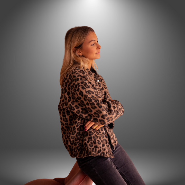 Alice | Luxe handgemaakte jas met luipaardprint