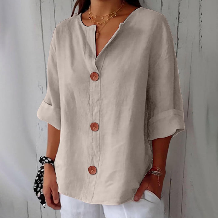 Clara - Effortlessly Chic Linen Blouse