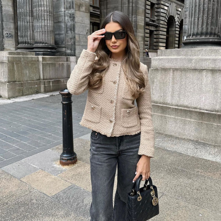 Bente - Elegantly Knitted Blazer