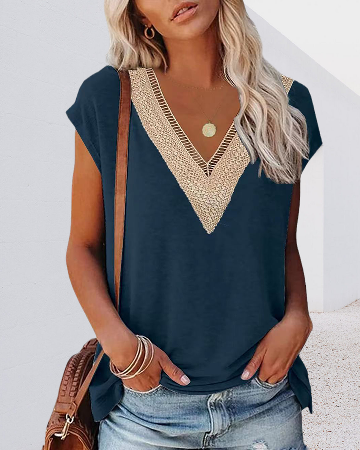V-hals T-shirt met Kantdetails