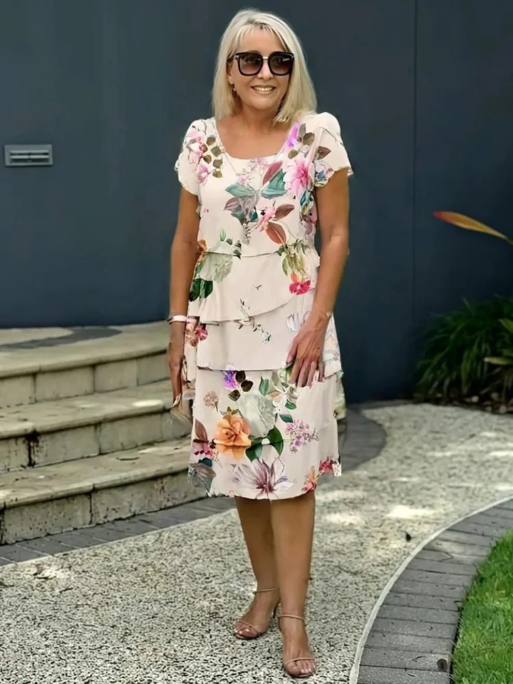 Émilie - Exquisite Floral Maxi Dress
