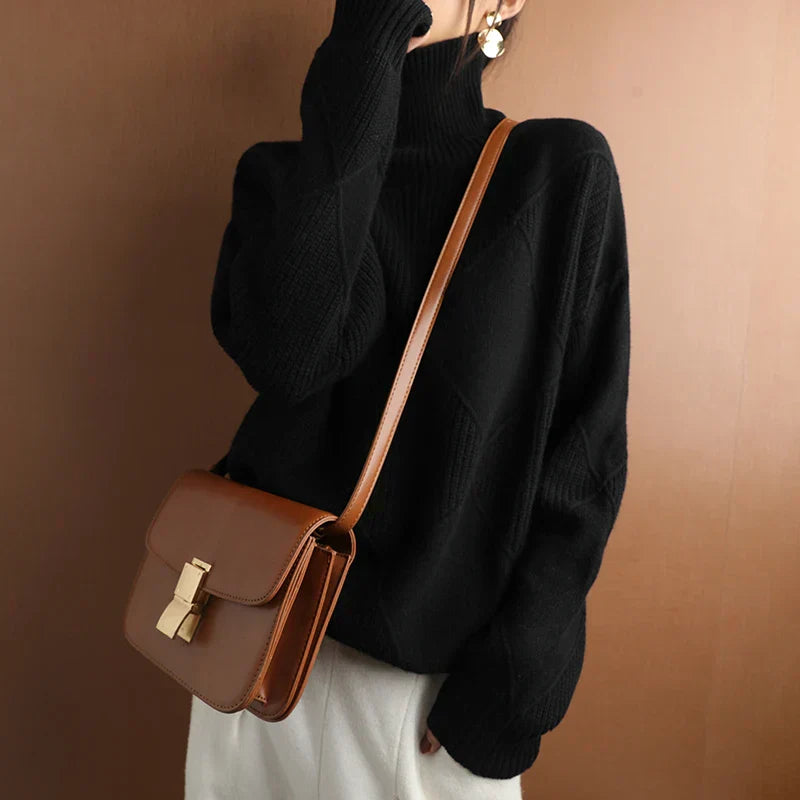 Viola - Luxuriously Cozy Coltrui