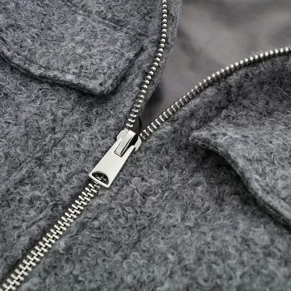 Eline - Stylish Bomber Jacket